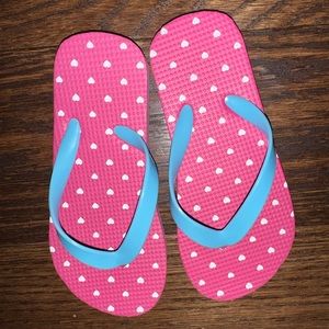 Toddler Girls Flip Flops Summer Sandals Size 7-8 Pink with Blue Polka Dots